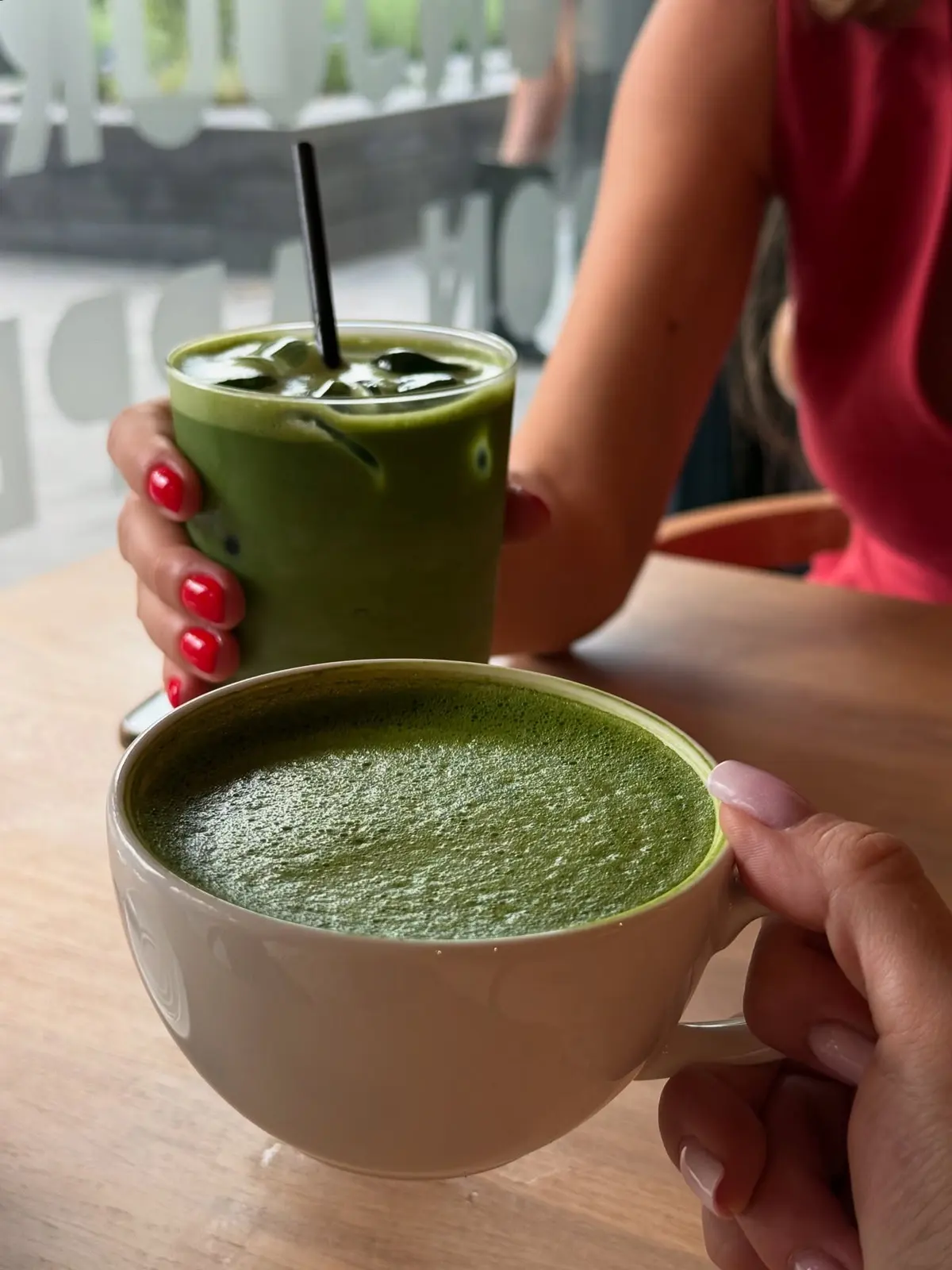 Hot & Iced Vanilla Matcha Przyjaźń w dwóch temperaturach w Buvette