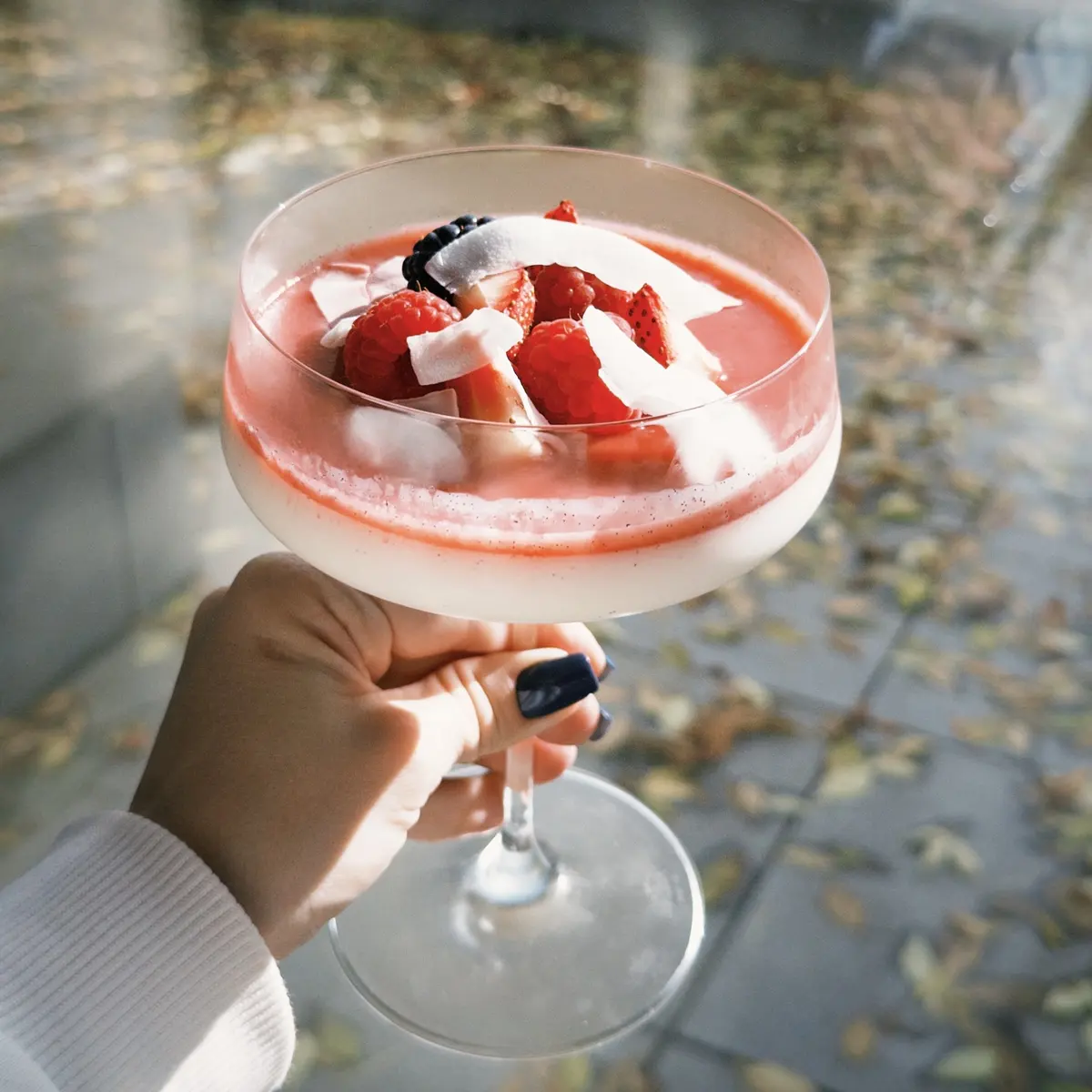 1. Ptyś popcorn 2. Ekler karmelowy 3. Opera 4. Panna Cotta truskawkowa Słodka jesień w @buvette_lodz