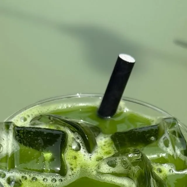 Matcha na mleku waniliowym